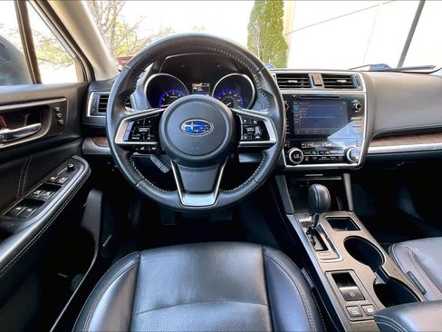Used 2018 Subaru Outback 2.5i Limited AWD/4WD image 6