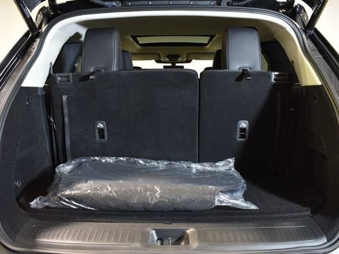 Certified 2025 INFINITI QX60 Luxe w/ Cargo Package image 29