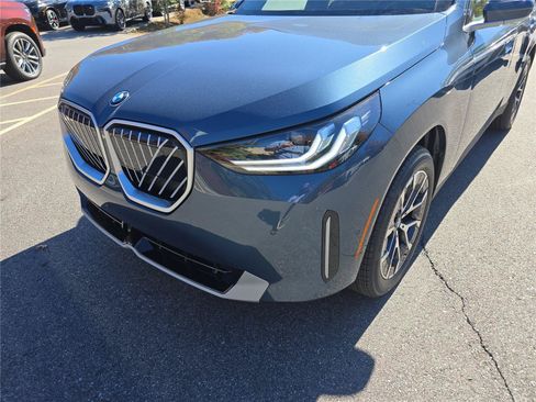 Certified 2026 BMW X3 xDrive30i w/ Convenience Package AWD/4WD image 11