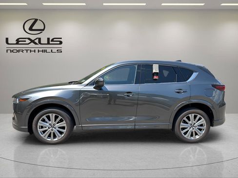 Used 2022 MAZDA CX-5 Signature AWD/4WD image 9