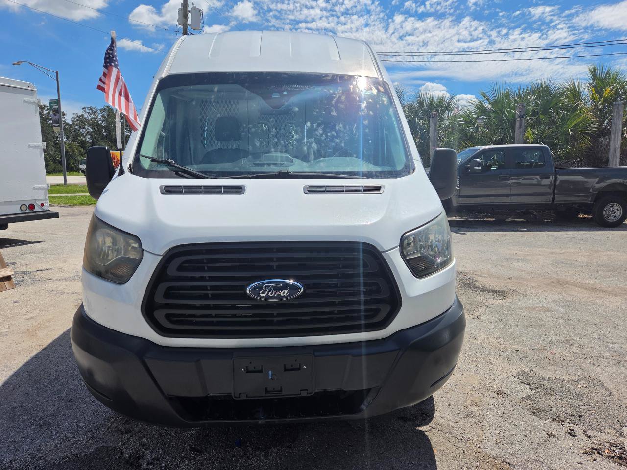 Used 2018 Ford Transit 350 148 High Roof RWD image 8