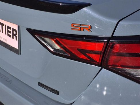 New 2025 Nissan Sentra SR w/ Midnight Edition image 6