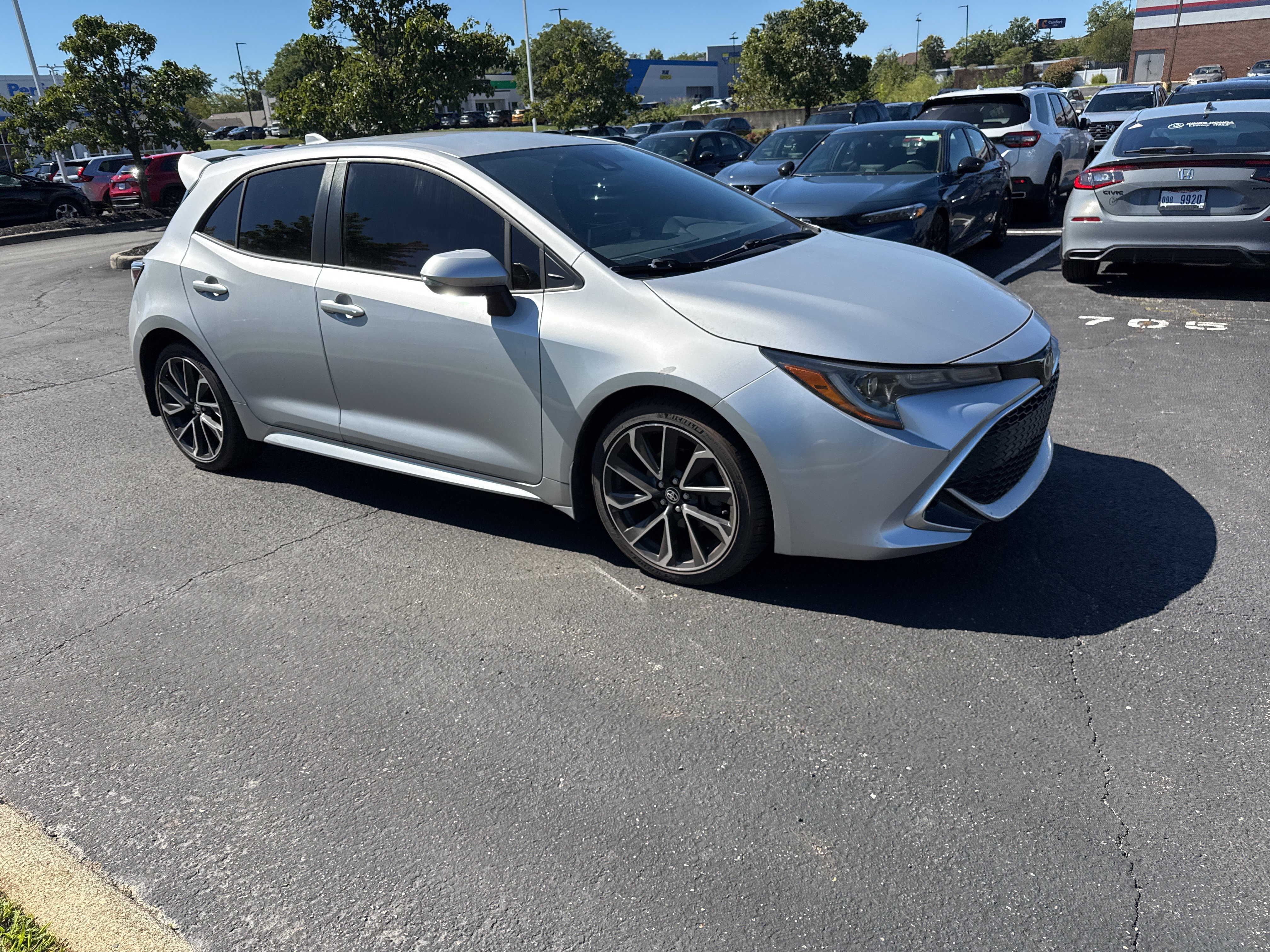 Used 2019 Toyota Corolla XSE FWD image 24