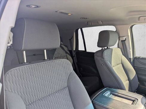 Used 2018 Chevrolet Tahoe LS RWD image 19