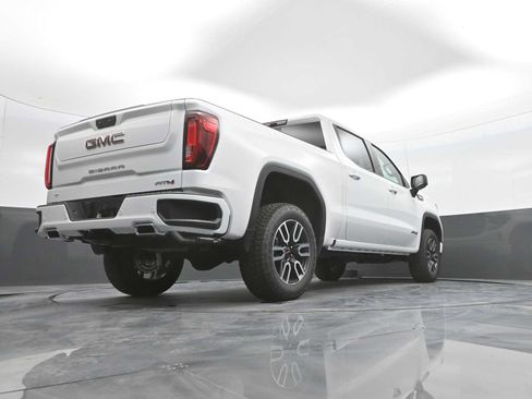 New 2026 GMC Sierra 1500 AT4 w/ AT4 Premium Package AWD/4WD image 40