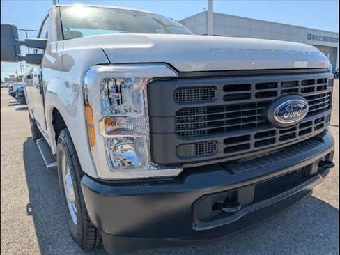 New 2025 Ford F250 XL image 25