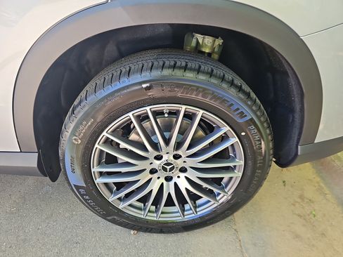 New 2026 Mercedes-Benz GLC 300 4MATIC image 35