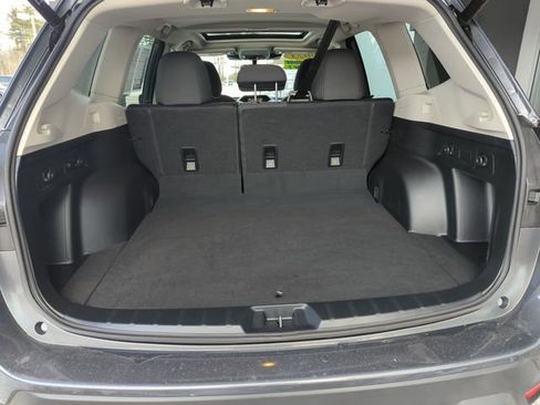 Used 2023 Subaru Forester Premium image 27