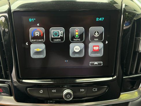 Used 2019 Chevrolet Traverse Premier AWD/4WD image 28