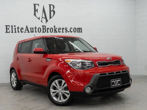 Used 2016 Kia Soul + image 38