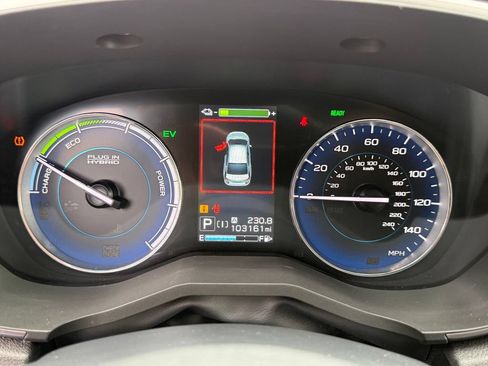 Used 2020 Subaru Crosstrek Hybrid w/ Moonroof Package w/Navigation AWD/4WD image 38