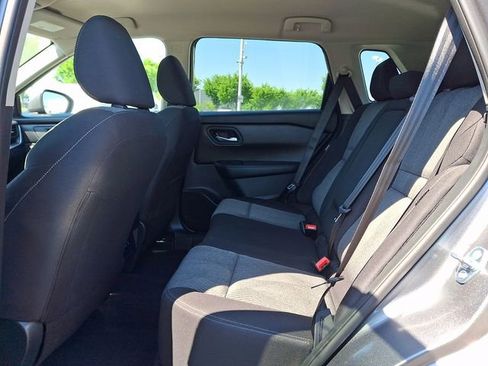 Used 2026 Nissan Rogue SV FWD image 10