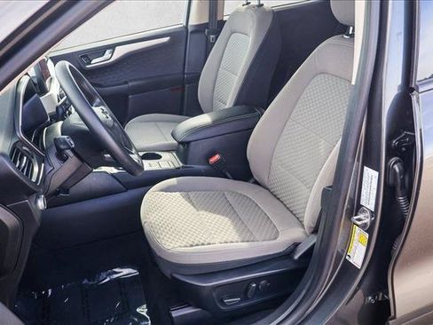 Used 2020 Ford Escape SE FWD image 11