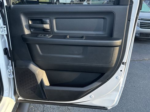 Used 2025 RAM 3500 Tradesman image 18