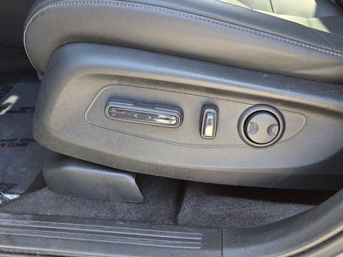 Certified 2025 Honda CR-V EX-L image 10