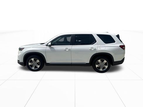 Certified 2025 Honda Pilot EX-L image 5