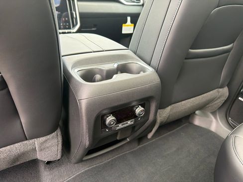 New 2026 GMC Acadia Elevation w/ Black Edition AWD/4WD image 24