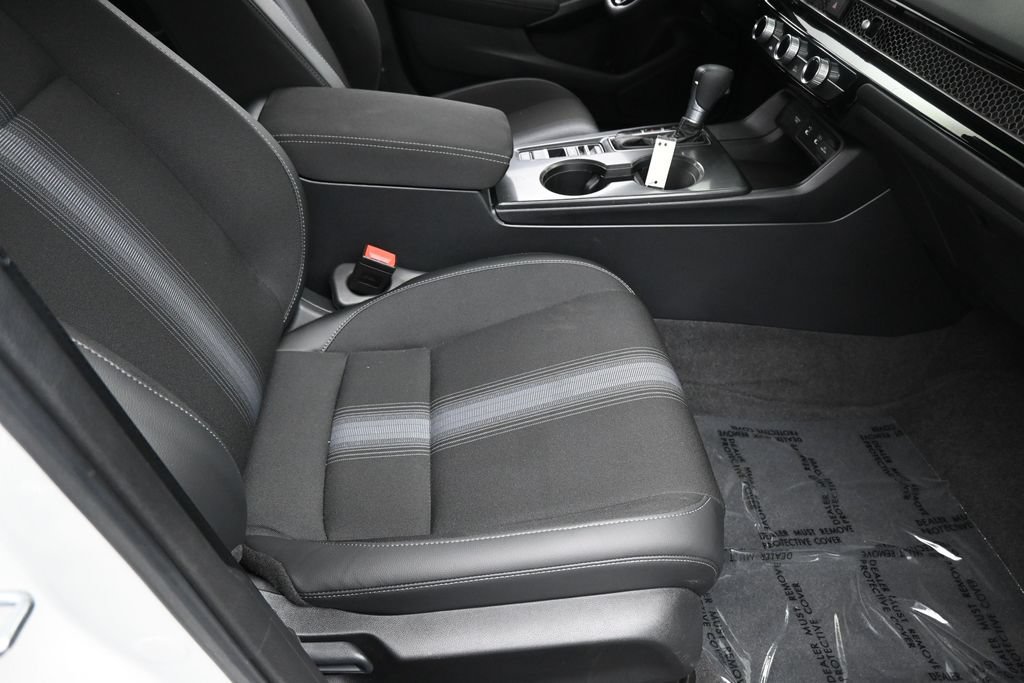Used 2025 Honda Civic Sport image 42