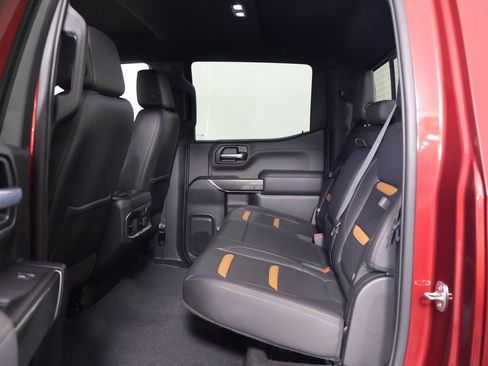 Used 2020 GMC Sierra 1500 AT4 w/ Technology Package AWD/4WD image 11