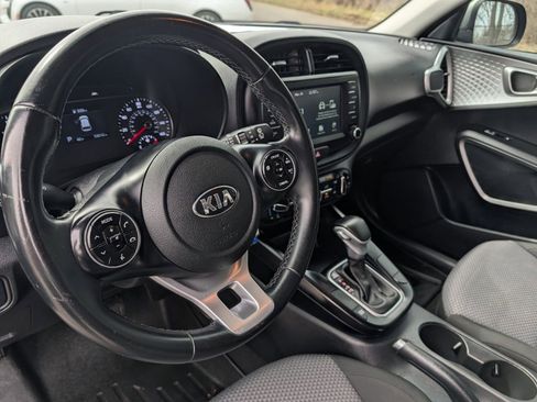 Used 2021 Kia Soul X-Line image 26