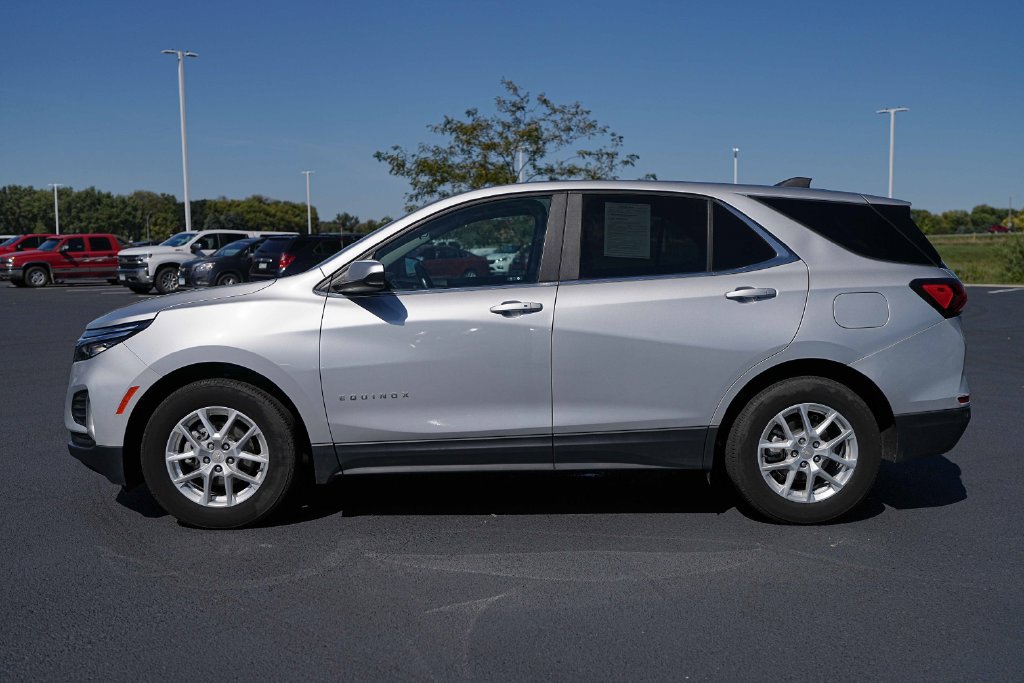 Used 2022 Chevrolet Equinox LT FWD image 11