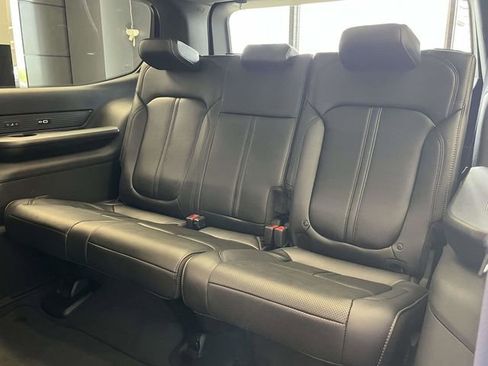 New 2026 Jeep Grand Wagoneer Limited image 13