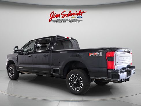 Used 2024 Ford F250 Platinum AWD/4WD image 4