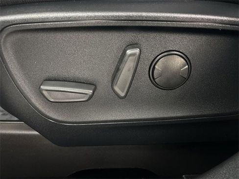 Certified 2022 Ford Escape SEL w/ Technology Package image 4