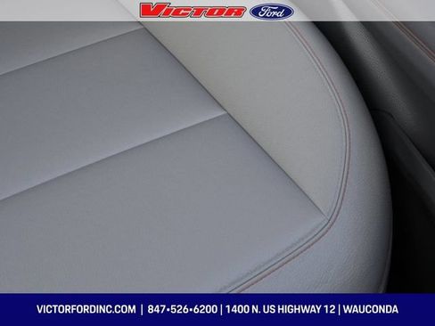 New 2026 Ford Explorer Active w/ Active Comfort Package AWD/4WD image 16