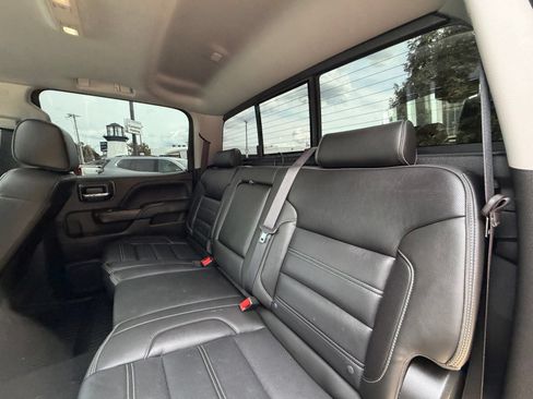 Used 2018 GMC Sierra 1500 Denali w/ Denali Ultimate Package AWD/4WD image 11
