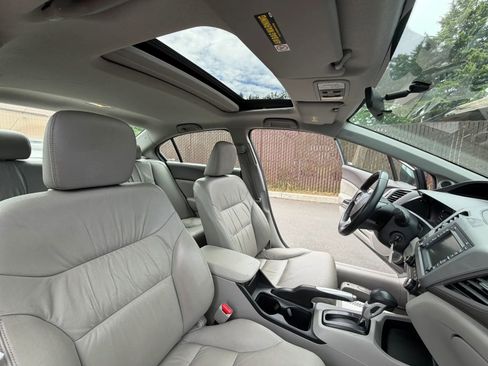 Used 2012 Honda Civic EX-L image 23