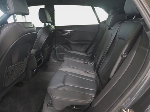 Used 2019 Audi Q8 Premium Plus w/ Premium Plus AWD/4WD image 14