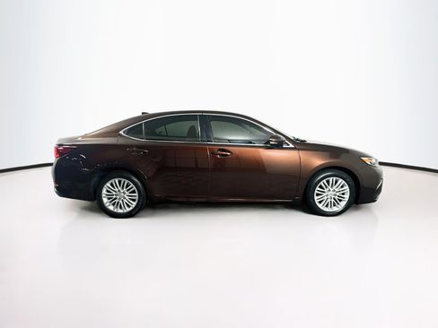 Used 2017 Lexus ES 350 w/ Premium Package FWD image 10