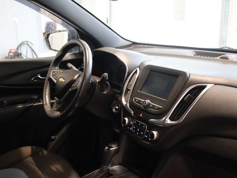 Certified 2018 Chevrolet Equinox LT FWD image 33