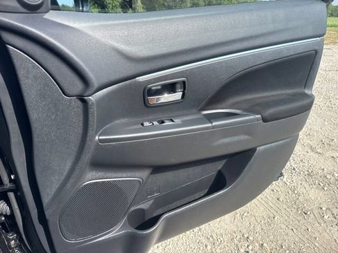 Used 2026 Mitsubishi Outlander Sport AWD image 18