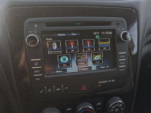 Used 2016 Chevrolet Traverse LT image 15