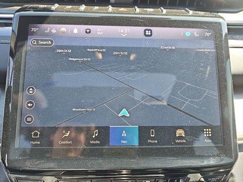 Used 2022 Jeep Grand Cherokee L Overland w/ Luxury Tech Group IV AWD/4WD image 30