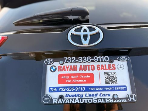 Used 2015 Toyota RAV4 XLE image 13