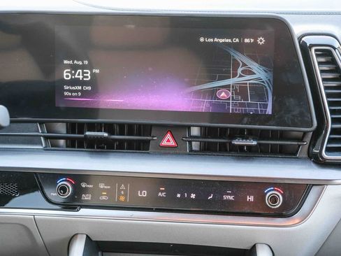 Used 2024 Kia Sportage EX FWD image 14