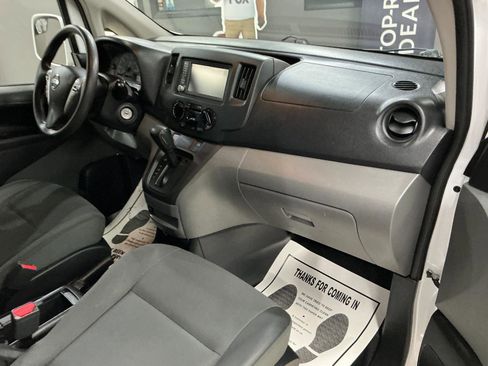 Used 2021 Nissan NV200 SV w/ Back Door Glass Package FWD image 22