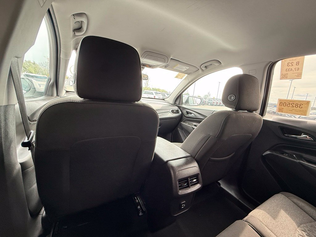Used 2023 Chevrolet Equinox LT FWD image 27