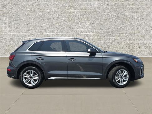 Certified 2023 Audi Q5 2.0T Premium AWD/4WD image 8