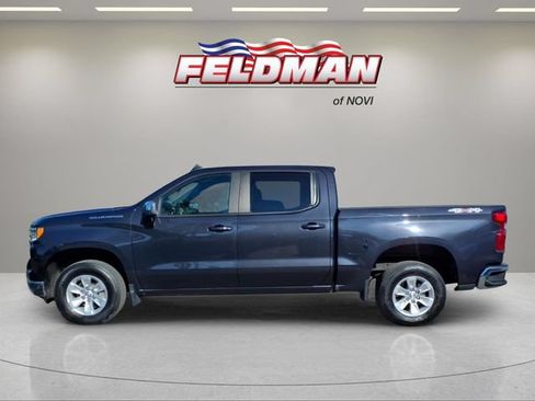 Used 2023 Chevrolet Silverado 1500 LT AWD/4WD image 2