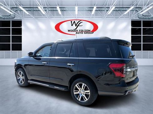 Used 2024 Ford Expedition Limited image 5