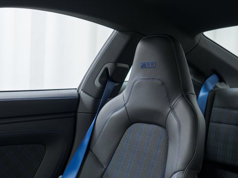 Used 2026 Porsche 911 Carrera T image 20