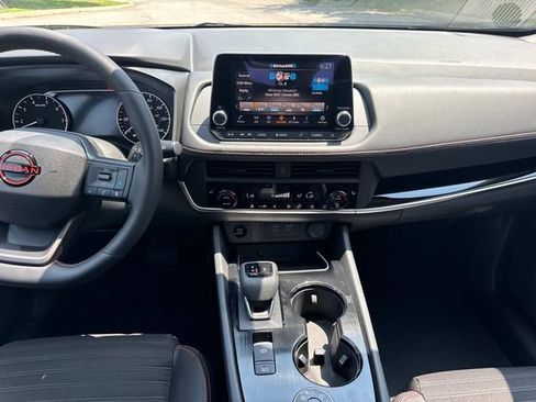 New 2026 Nissan Rogue SV w/ Rock Creek Premium Package AWD/4WD image 20