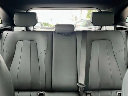 Used 2025 Mercedes-Benz GLA 250 4MATIC image 53