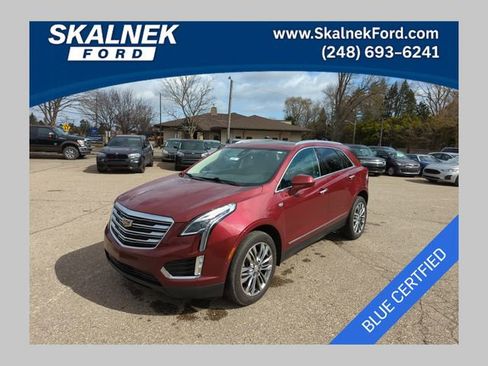 Used 2017 Cadillac XT5 Premium Luxury w/ LPO, Wheel Lock Package FWD image 1