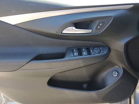 New 2026 Buick Envista Avenir FWD image 16