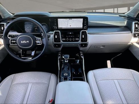 Used 2023 Kia Sorento SX FWD image 7